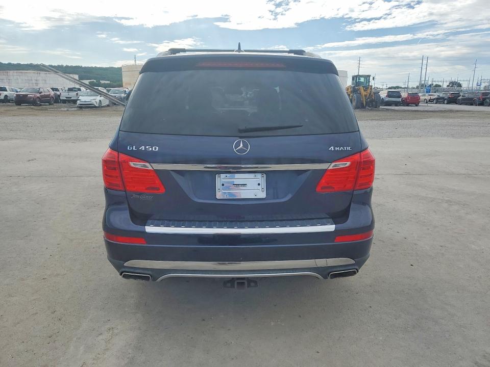 Photo 6 from auction – 2013 MERCEDES-BENZ GL with VIN 4JGDF7CE6DA144955