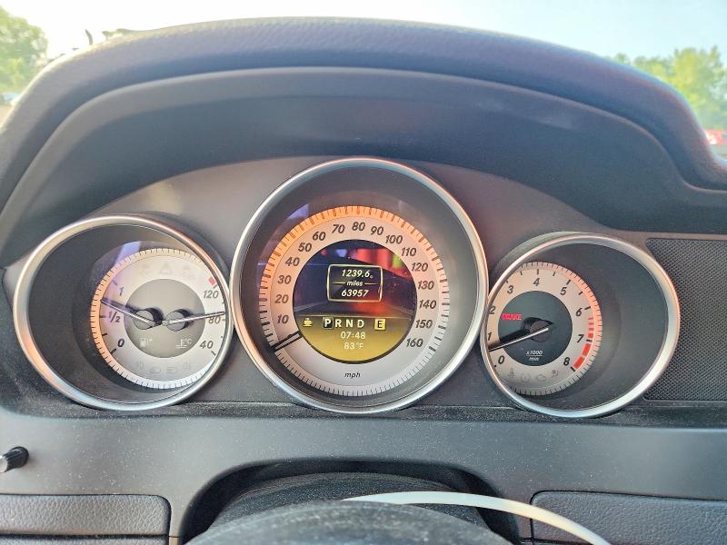 Photo 9 from auction – 2012 MERCEDES-BENZ C with VIN WDDGF8BB6CR227743