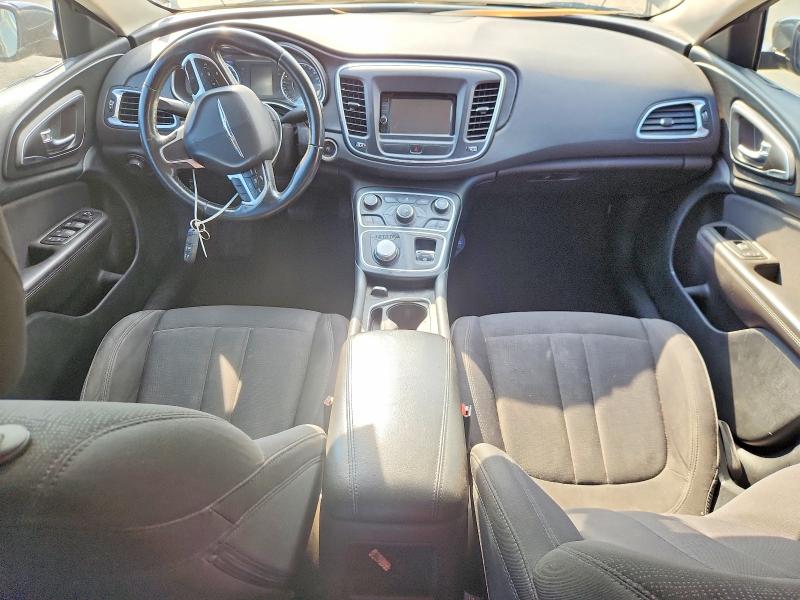 Photo 8 from auction – 2015 CHRYSLER 200 with VIN 1C3CCCAB3FN616393