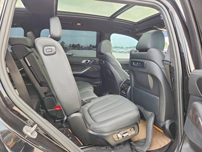 Zdjęcie 11 z aukcji – 2022 BMW X7 z VIN 5UXCW2C06N9J48948