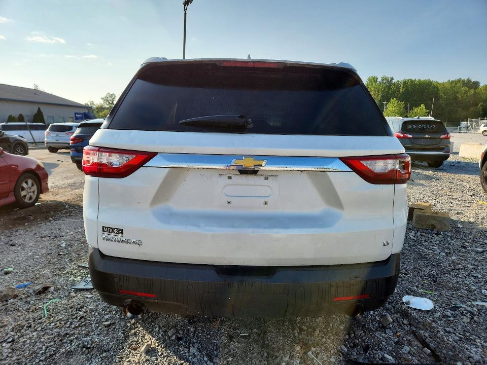 Photo 6 from auction – 2019 CHEVROLET TRAVERSE with VIN 1GNERHKW9KJ294871