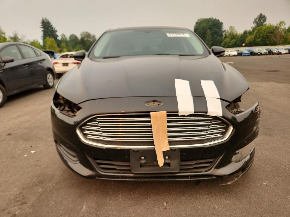 Photo 5 from auction – 2016 FORD FUSION with VIN 3FA6P0LU5GR404268
