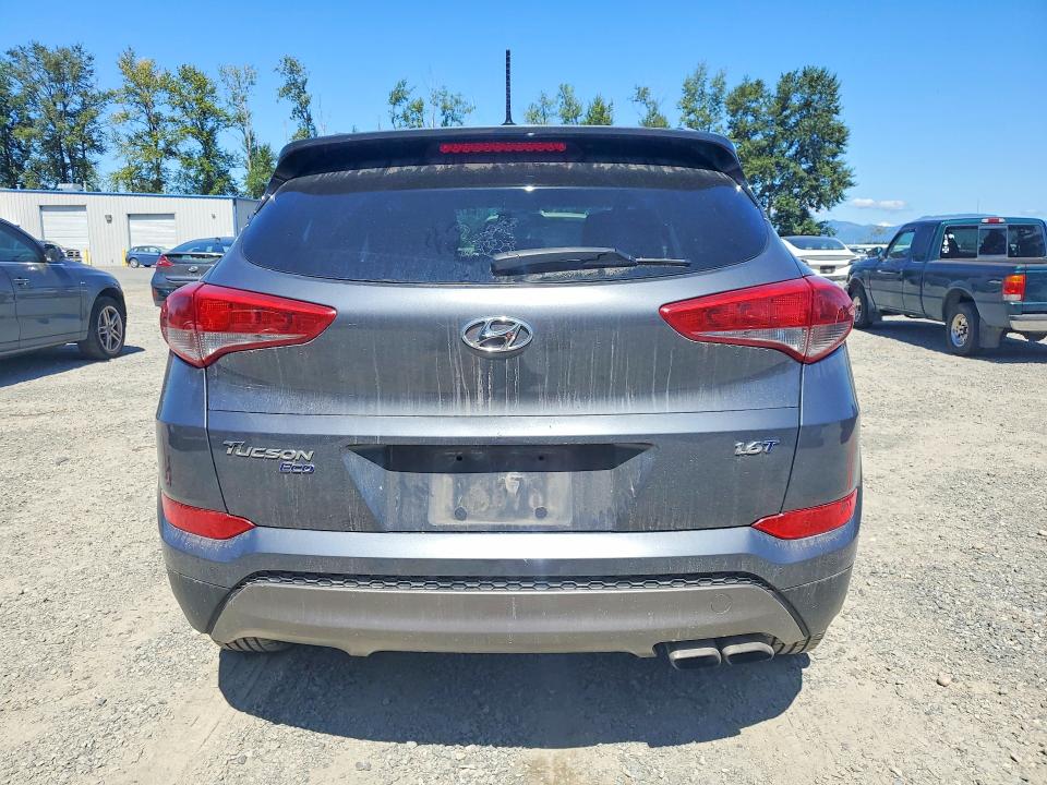 Photo 6 from auction – 2016 HYUNDAI TUCSON with VIN KM8J33A20GU029025