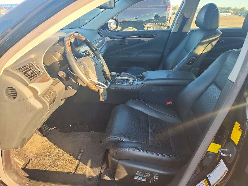 Photo 7 from auction – 2013 LEXUS LS with VIN JTHDL5EF0D5005547
