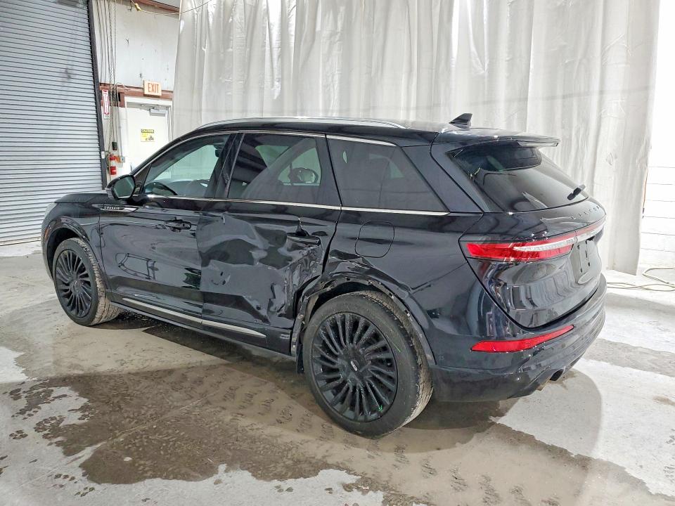 Photo 2 from auction – 2021 LINCOLN CORSAIR with VIN 5LMCJ2D92MUL26727