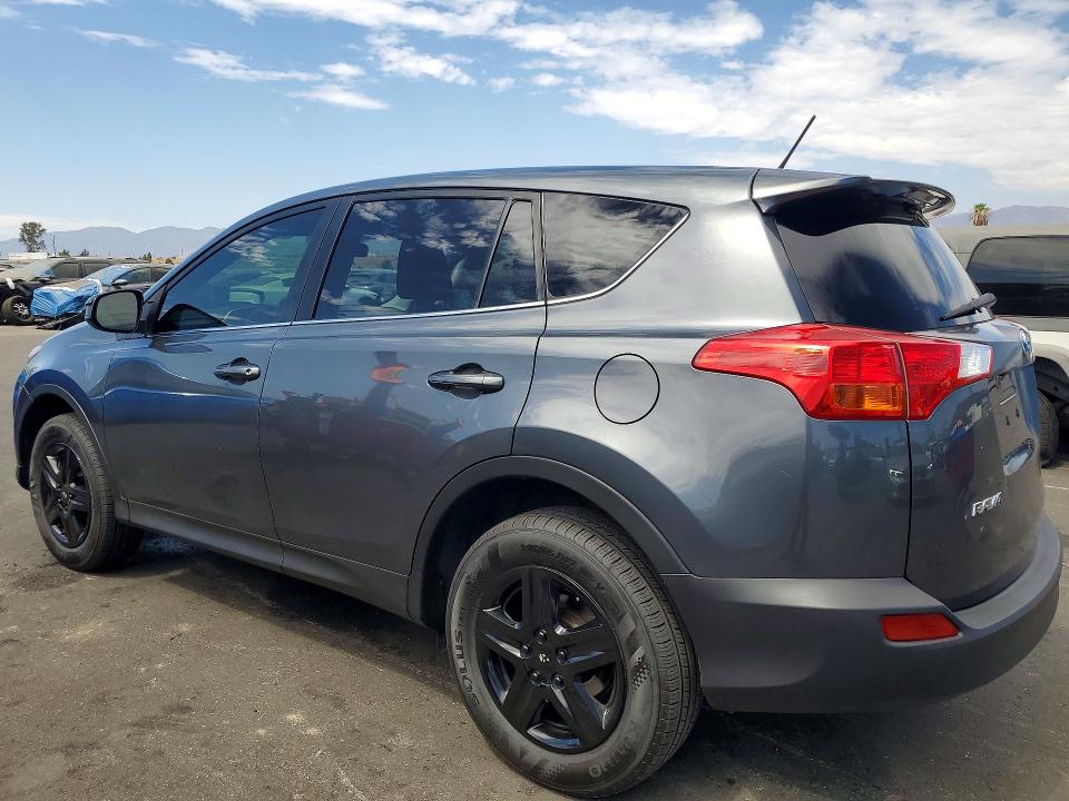 Photo 2 from auction – 2015 TOYOTA RAV4 with VIN JTMZFREV6FD063295