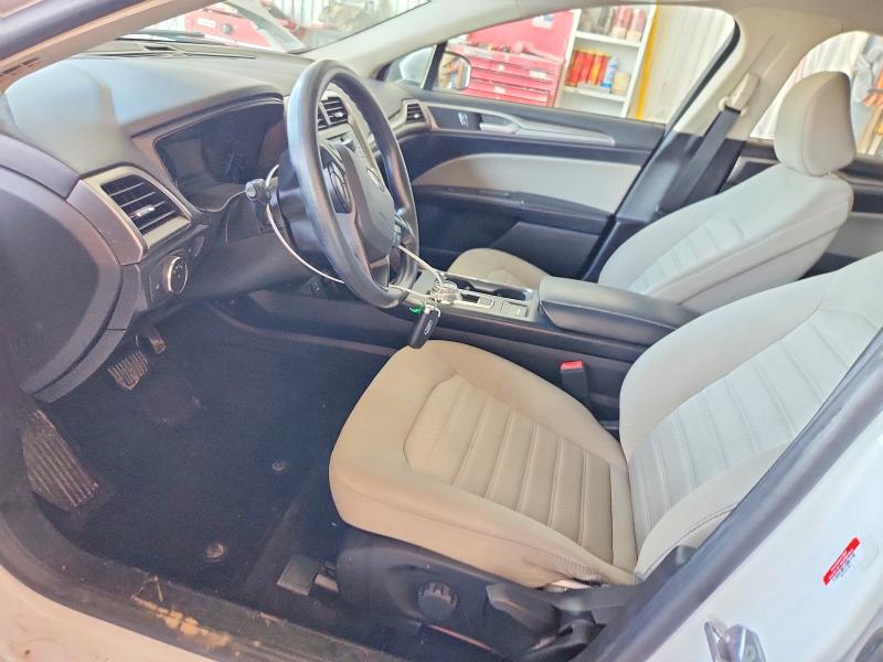 Photo 7 from auction – 2020 FORD FUSION with VIN 3FA6P0G75LR118869