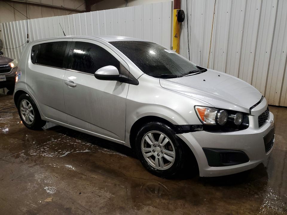 Photo 4 from auction – 2014 CHEVROLET SONIC with VIN 1G1JC6SH2E4143476