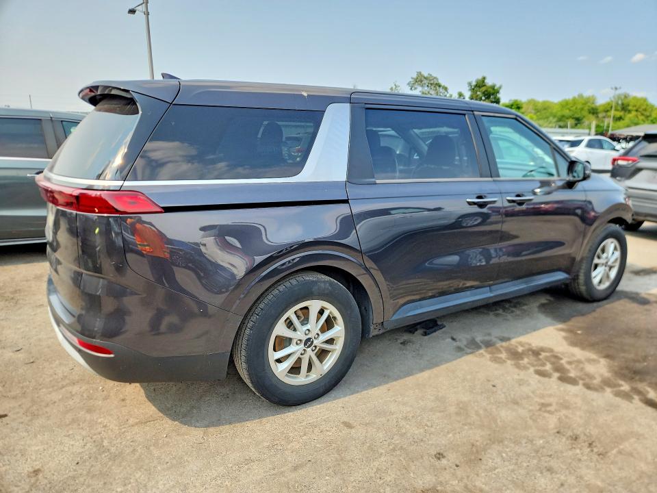 Zdjęcie 3 z aukcji – 2024 KIA CARNIVAL z VIN KNDNB4H33R6415331
