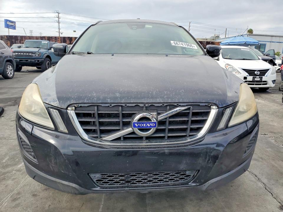 Photo 5 from auction – 2012 VOLVO XC60 with VIN YV4902DZ2C2293465