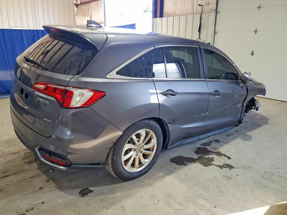 Photo 3 from auction – 2017 ACURA RDX with VIN 5J8TB4H31HL031234
