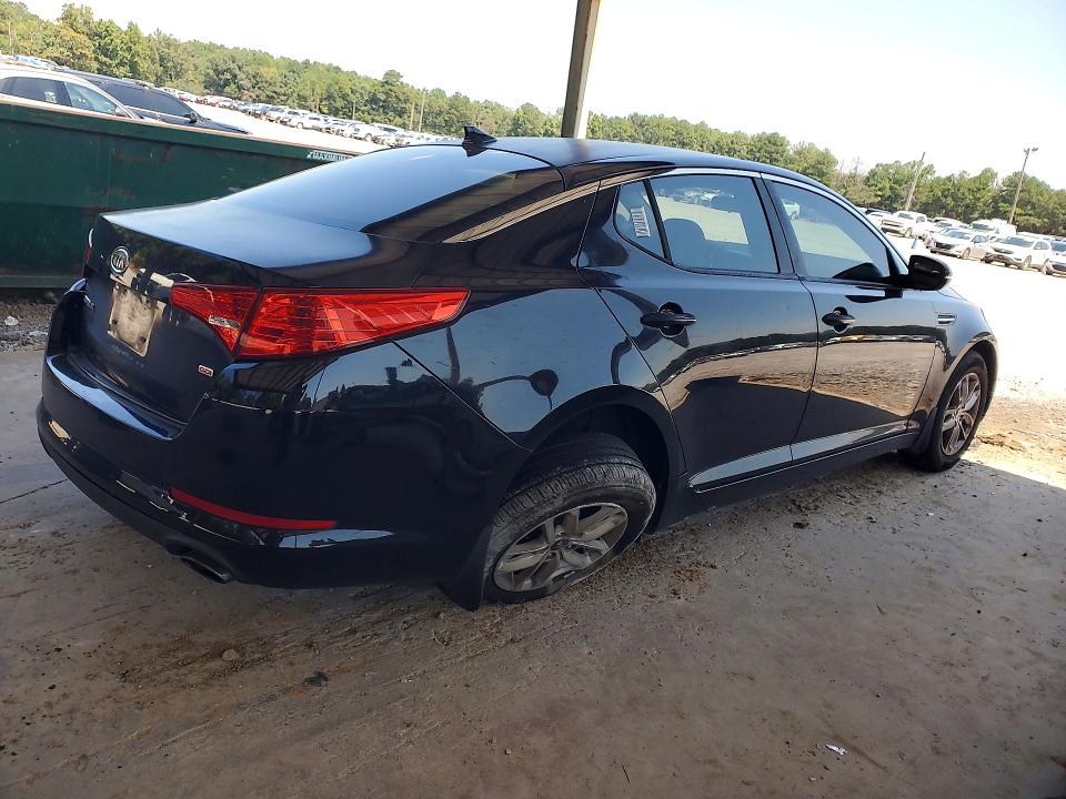 Photo 3 from auction – 2011 KIA OPTIMA with VIN KNAGM4A75B5161355