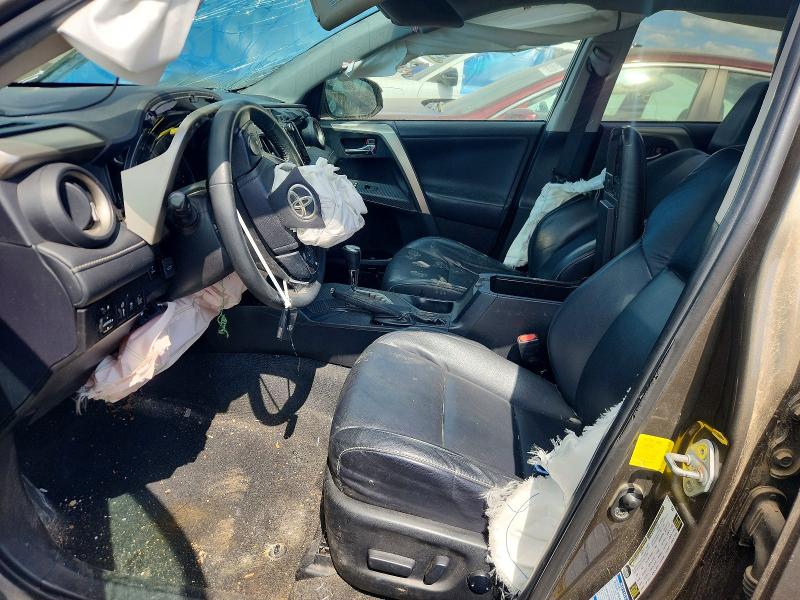 Photo 7 from auction – 2015 TOYOTA RAV4 with VIN 2T3DFREV0FW277731