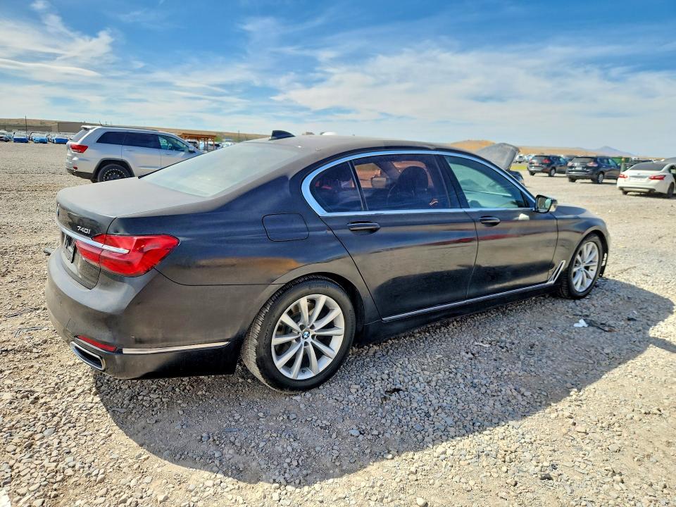 Photo 3 from auction – 2016 BMW 740 with VIN WBA7E2C50GG546685