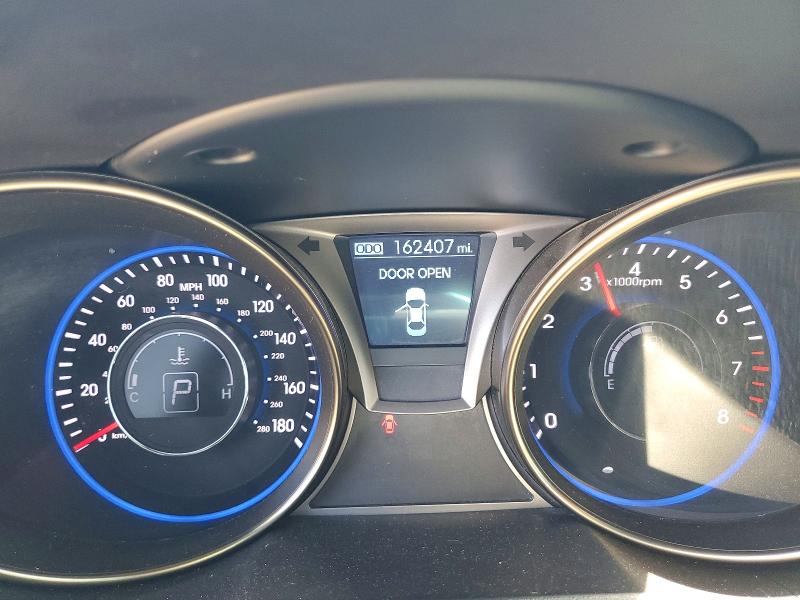 Photo 9 from auction – 2013 HYUNDAI GENESIS COUPE with VIN KMHHU6KJ6DU083881