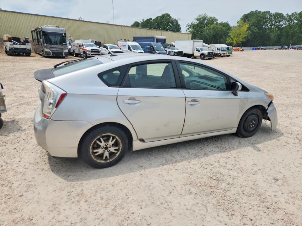 Photo 3 from auction – 2011 TOYOTA PRIUS with VIN JTDKN3DU0B0282653
