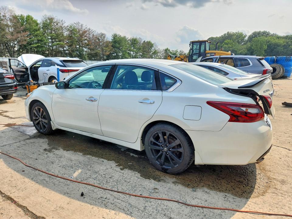 Photo 2 from auction – 2017 NISSAN ALTIMA with VIN 1N4AL3AP1HC264479