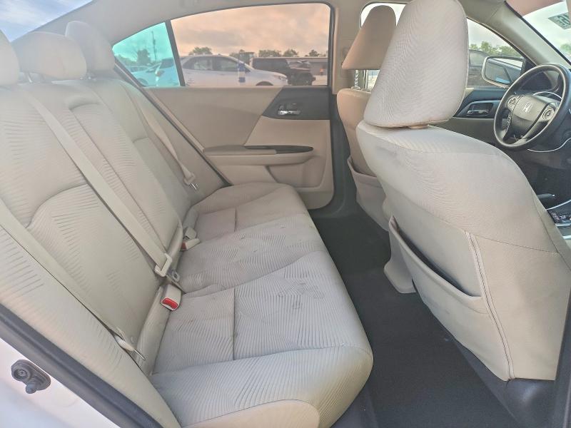 Photo 10 from auction – 2015 HONDA ACCORD with VIN 1HGCR2F39FA191258