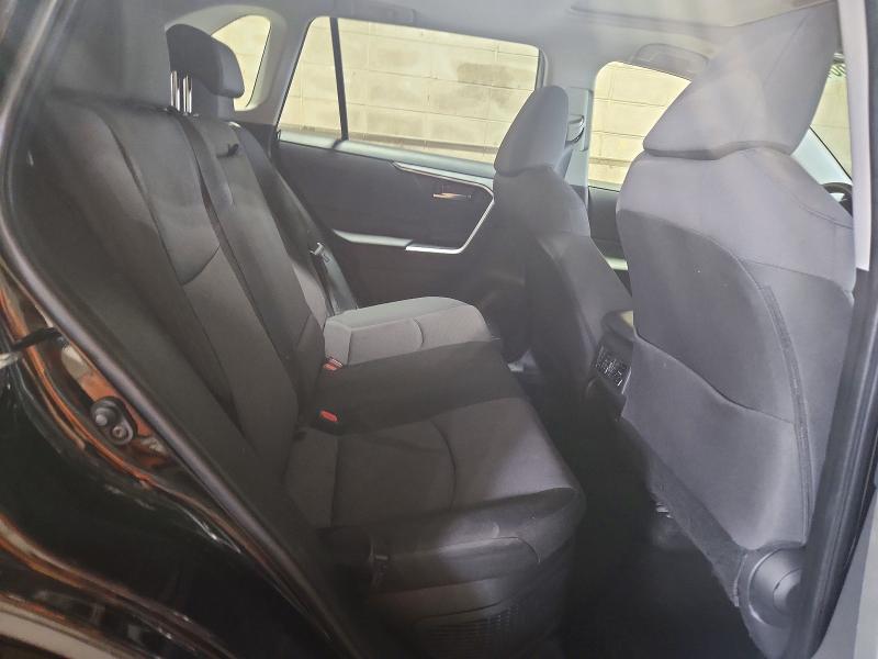 Снимка 11 от търг – 2025 TOYOTA RAV4 HYBRID с VIN JTMRWRFV7SD340979