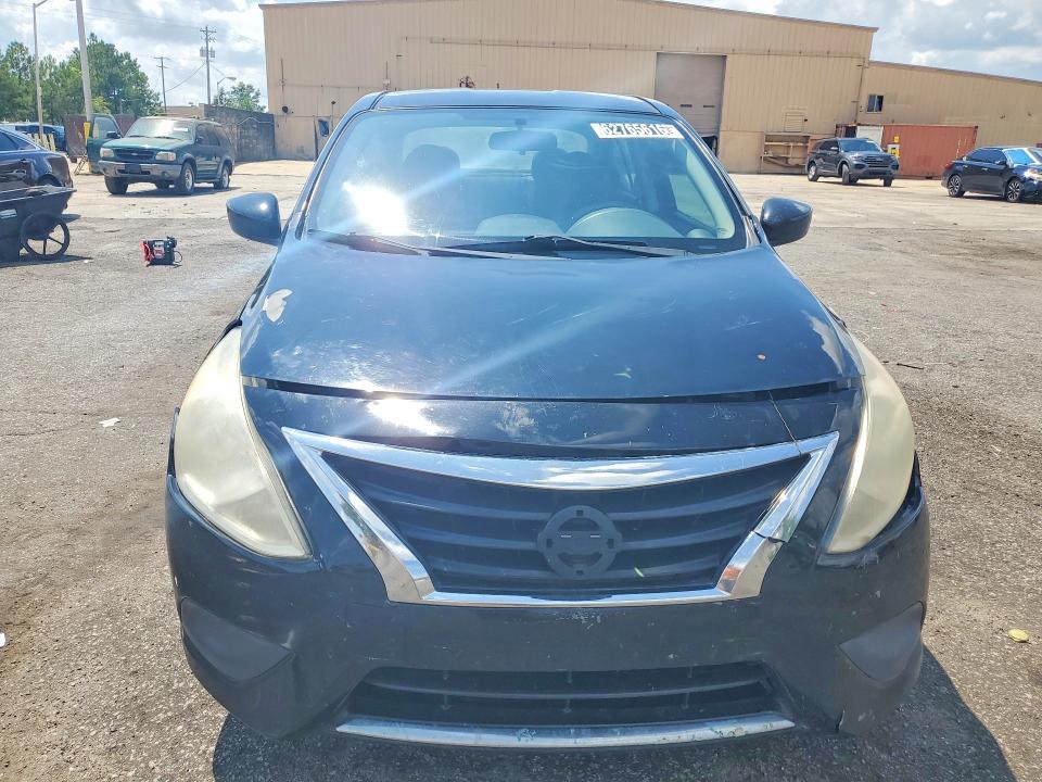 Photo 5 from auction – 2017 NISSAN VERSA with VIN 3N1CN7AP4HL880317