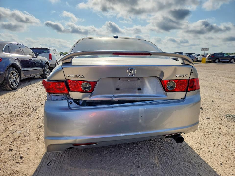 Photo 6 from auction – 2006 ACURA TSX with VIN JH4CL96846C003057