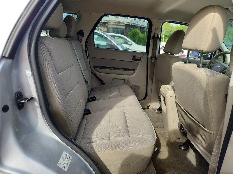 Photo 11 from auction – 2012 FORD ESCAPE with VIN 1FMCU0D71CKB57775