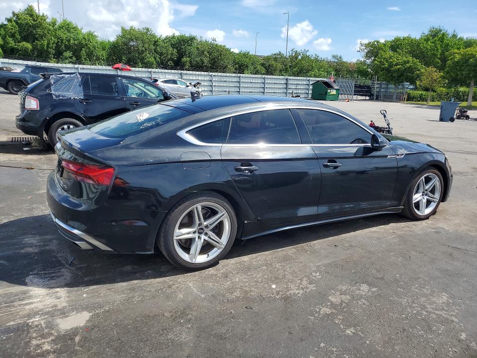 صورة رقم 3 من المزاد - 2021 AUDI A5 مع VIN WAUDACF59MA056857