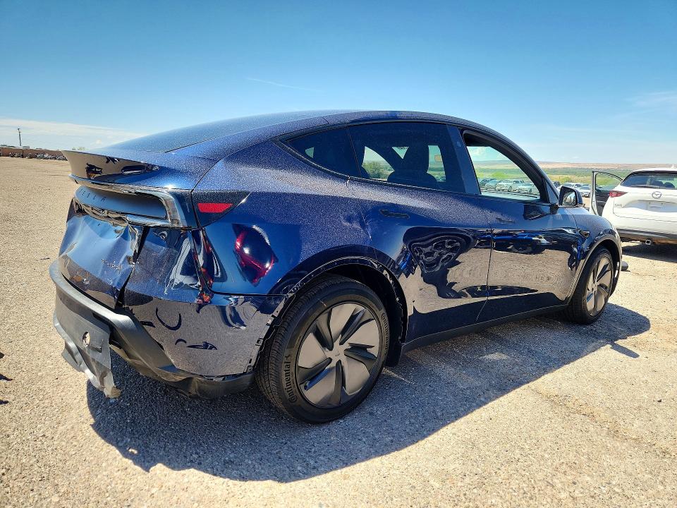 Photo 3 from auction – 2026 TESLA MODEL Y with VIN 7SAYGDEE8TF677106