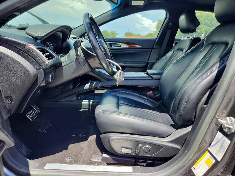 Photo 7 from auction – 2019 LINCOLN MKZ with VIN 3LN6L5LU4KR628901