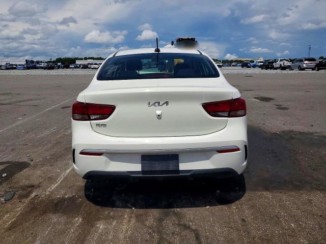 Zdjęcie 6 z aukcji – 2022 KIA RIO z VIN 3KPA24AD0NE444016