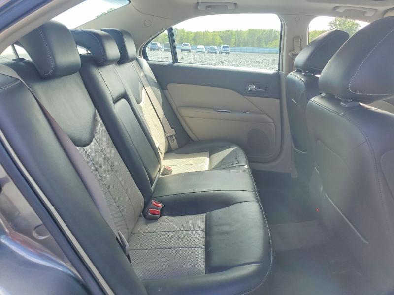 Photo 10 from auction – 2010 MERCURY MILAN with VIN 3MEHM0JGXAR621779