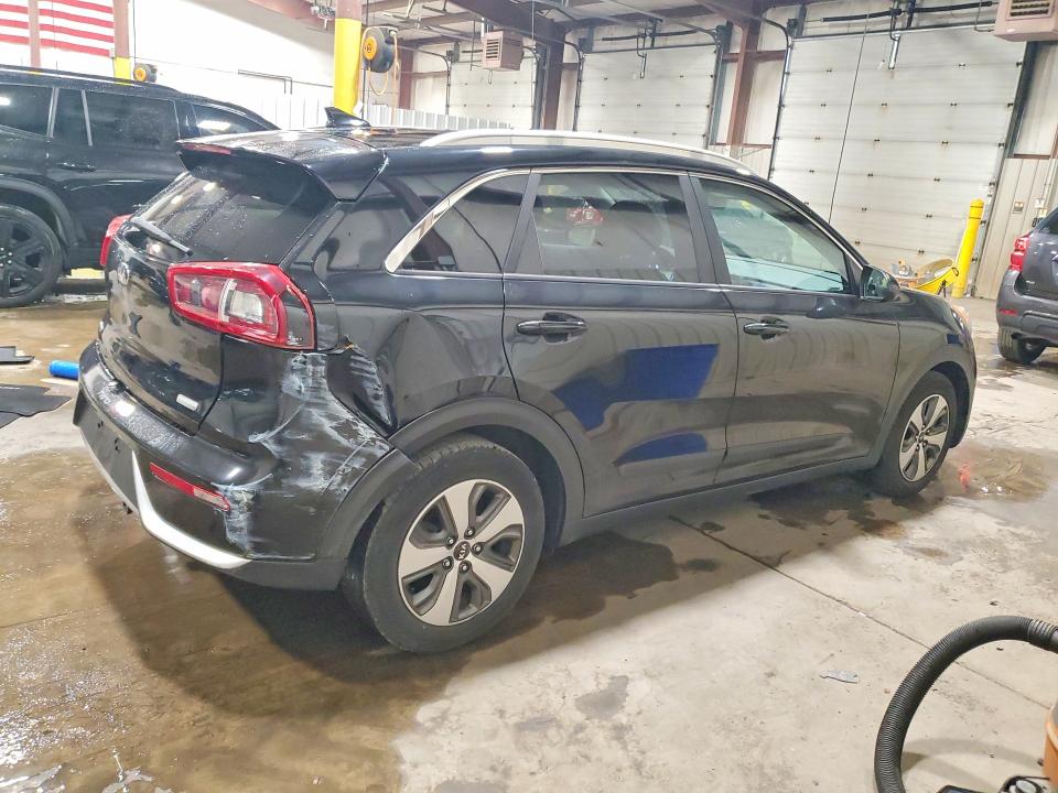 Photo 3 from auction – 2017 KIA NIRO with VIN KNDCB3LC9H5069783
