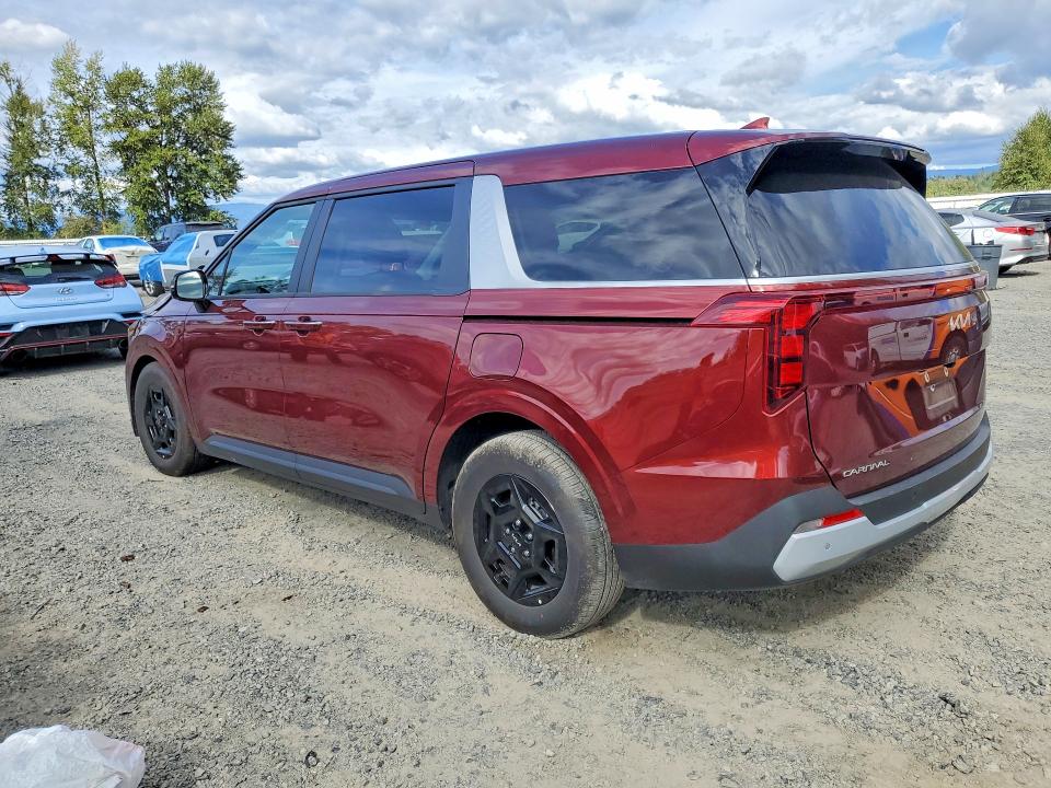Photo 2 from auction – 2026 KIA CARNIVAL with VIN KNDNB5K37T6632094