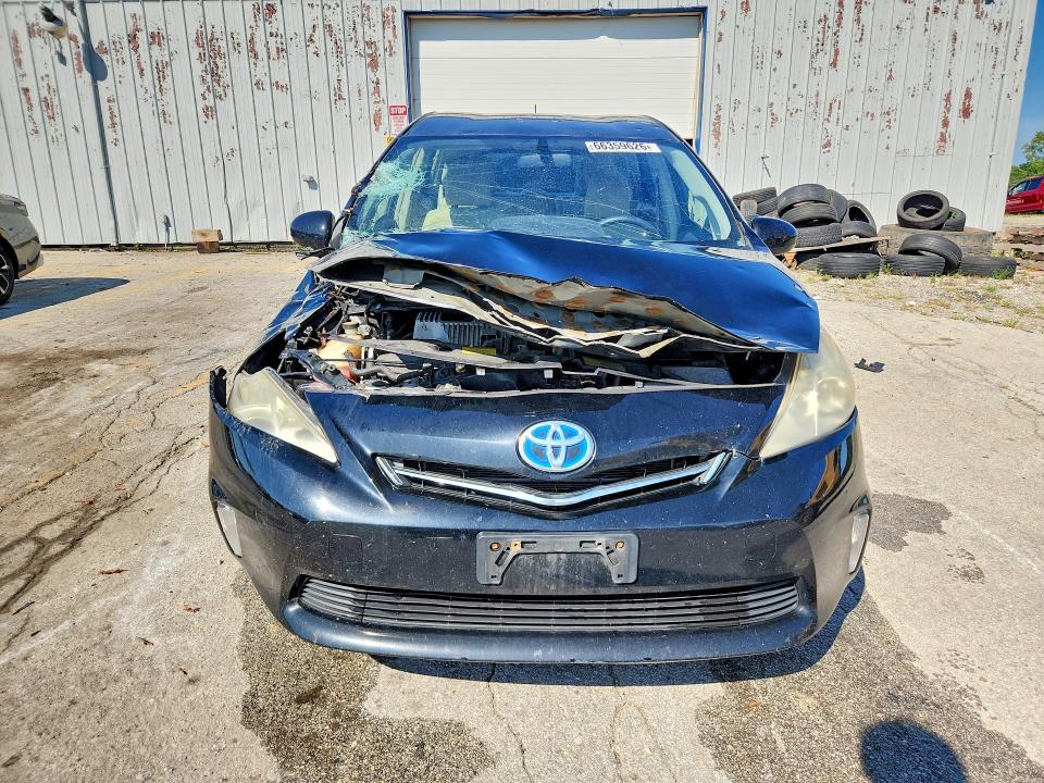Photo 5 from auction – 2012 TOYOTA PRIUS V with VIN JTDZN3EU2C3078255