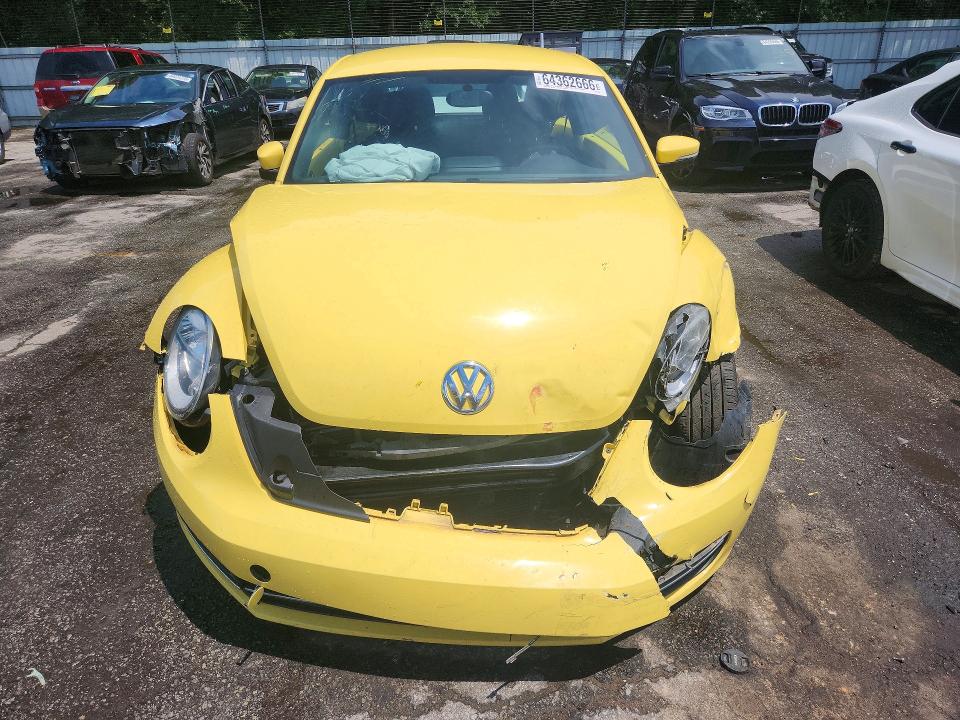Photo 5 from auction – 2014 VOLKSWAGEN BEETLE with VIN 3VWJL7AT0EM634648