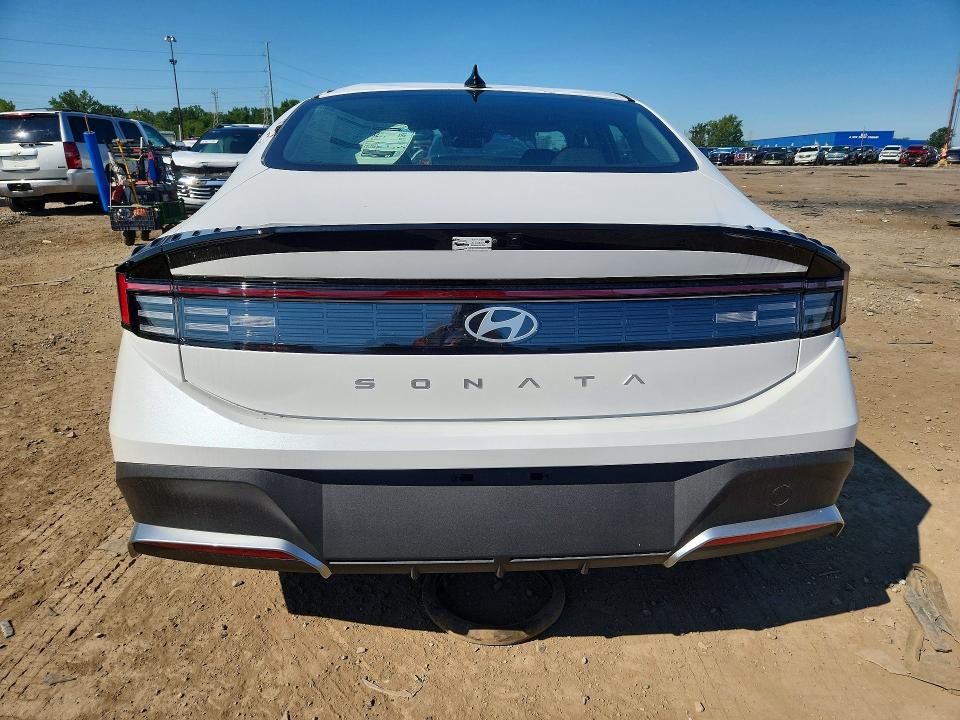 Photo 6 from auction – 2026 HYUNDAI SONATA with VIN KMHL24JA9TA563208