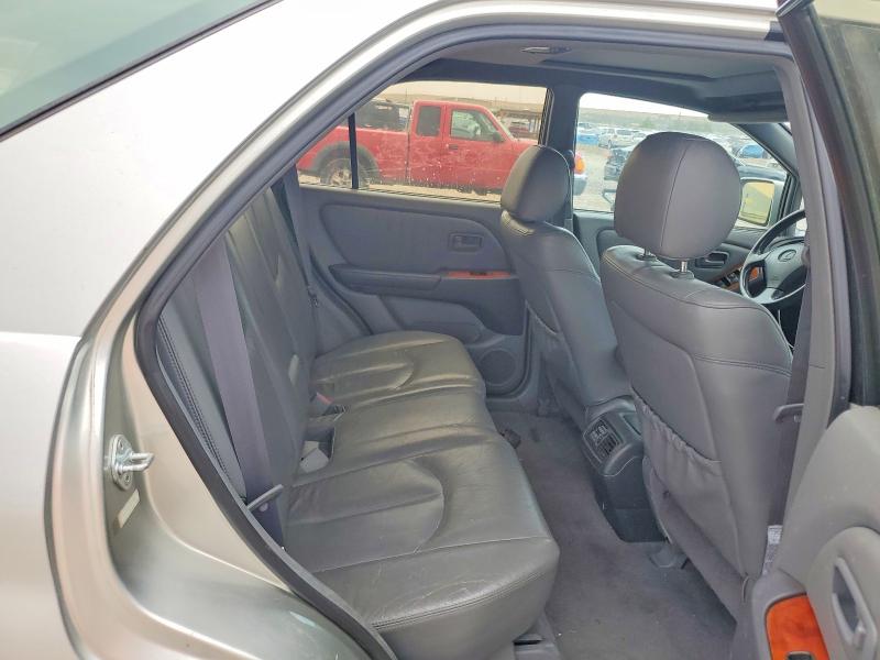 Photo 10 from auction – 2000 LEXUS RX with VIN JT6HF10U7Y0137563
