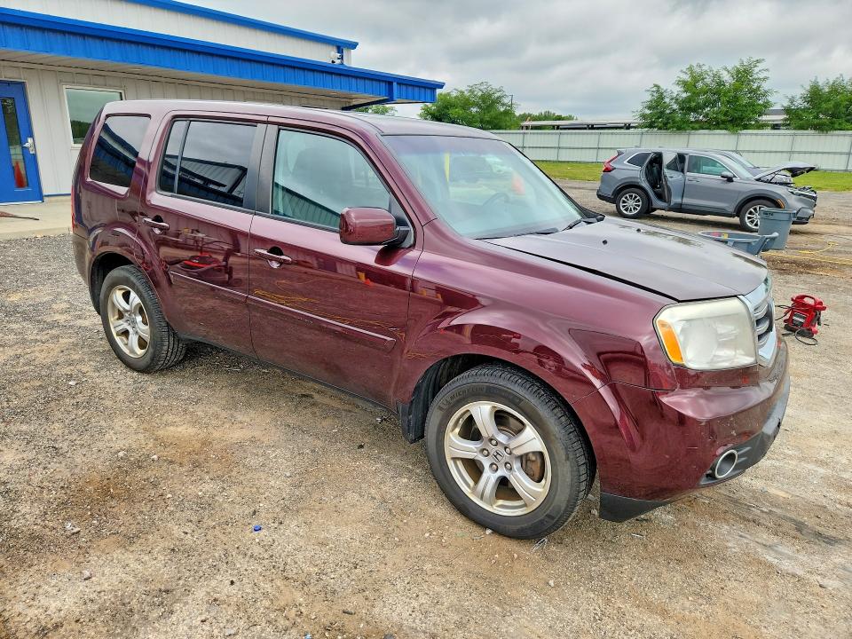 Photo 4 from auction – 2015 HONDA PILOT with VIN 5FNYF4H56FB020062