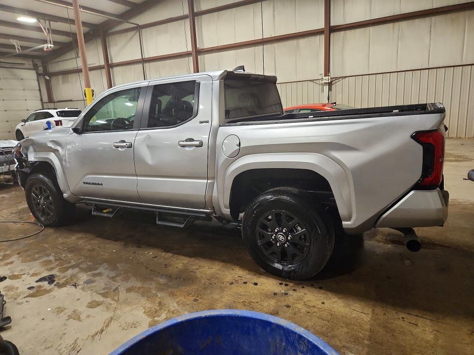 Photo 2 from auction – 2026 TOYOTA TACOMA with VIN 3TMLB5JNXTM222755