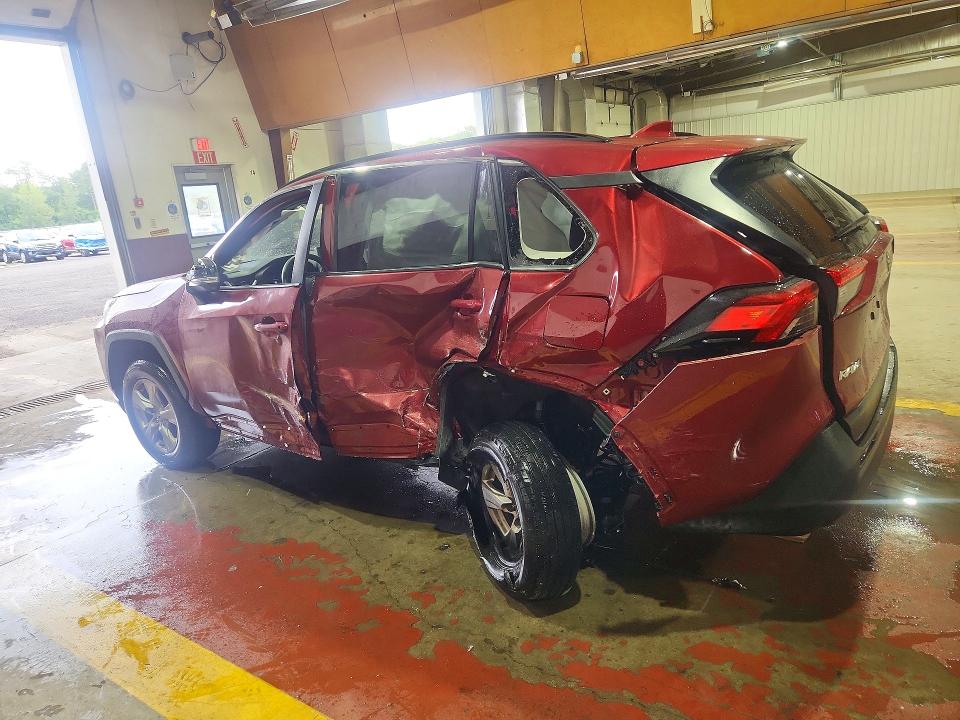 Photo 2 from auction – 2025 TOYOTA RAV4 with VIN 2T3P1RFVXSW508204