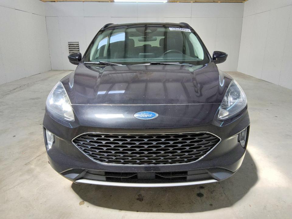 Photo 5 from auction – 2021 FORD ESCAPE with VIN 1FMCU9H68MUA65154