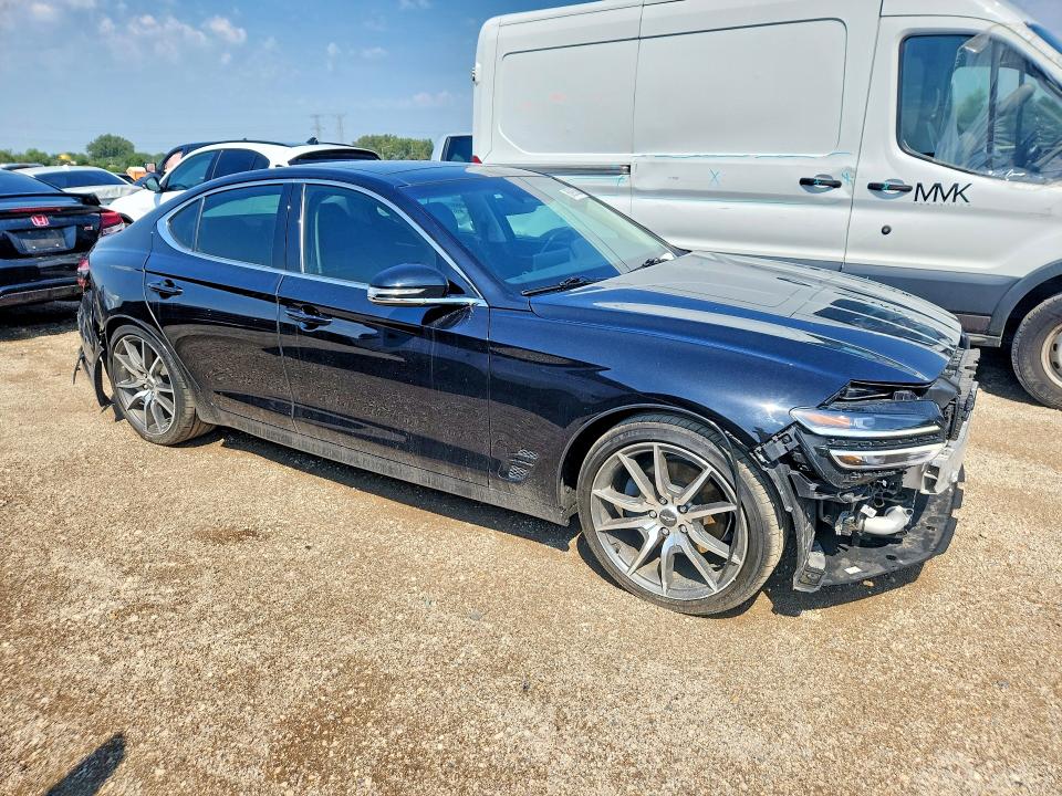Фото 4 с аукциона – 2022 GENESIS G70 с VIN KMTG34TA1NU090178