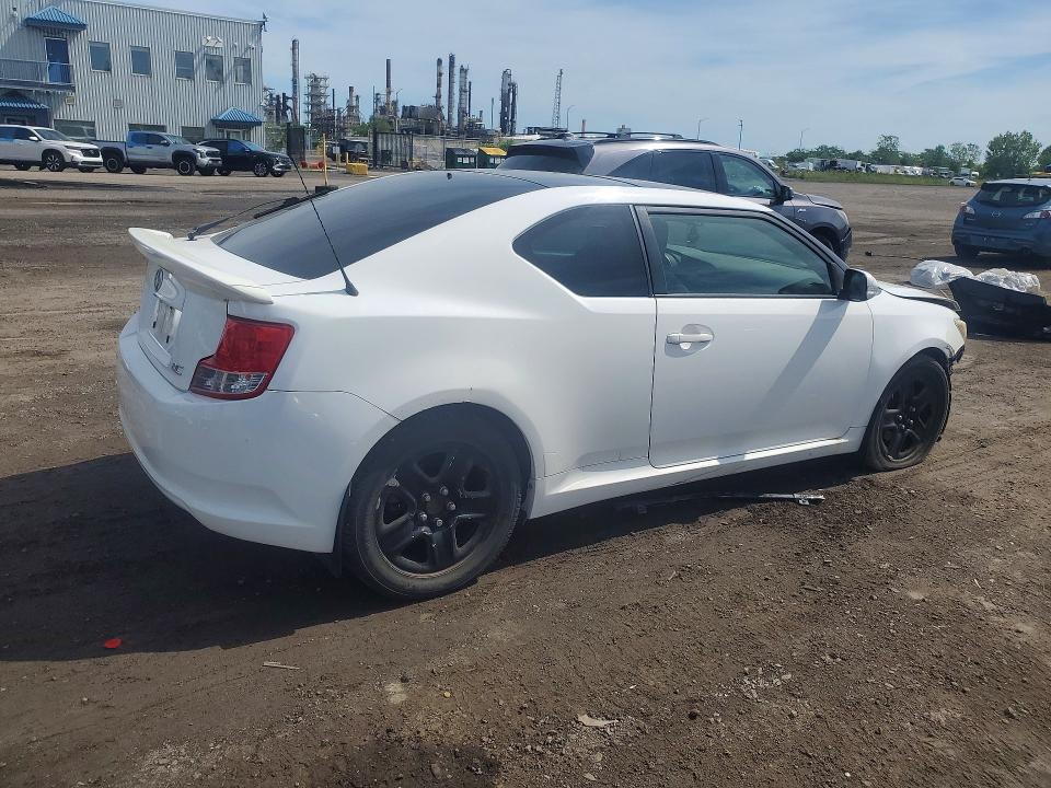 Photo 3 from auction – 2011 SCION TC with VIN JTKJF5C78B3000346