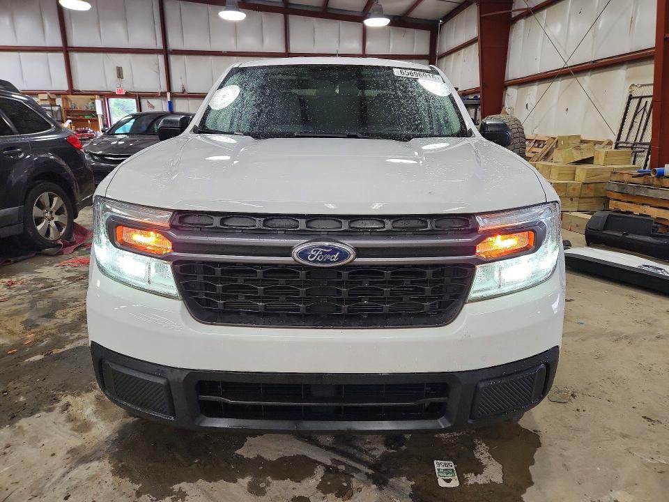Photo 5 from auction – 2023 FORD MAVERICK with VIN 3FTTW8E32PRA74754