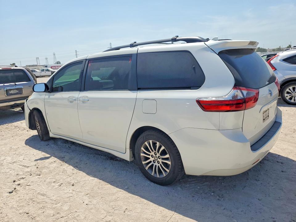 Photo 2 from auction – 2020 TOYOTA SIENNA with VIN 5TDYZ3DC7LS060681