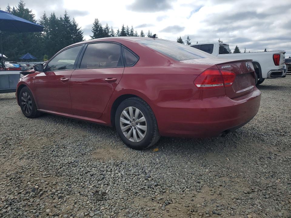 Photo 2 from auction – 2015 VOLKSWAGEN PASSAT with VIN 1VWAS7A35FC046475