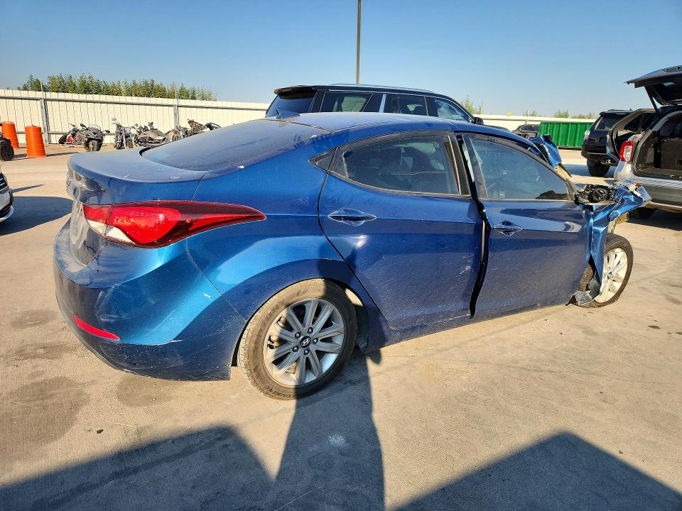 Photo 3 from auction – 2016 HYUNDAI ELANTRA with VIN KMHDH4AEXGU637827