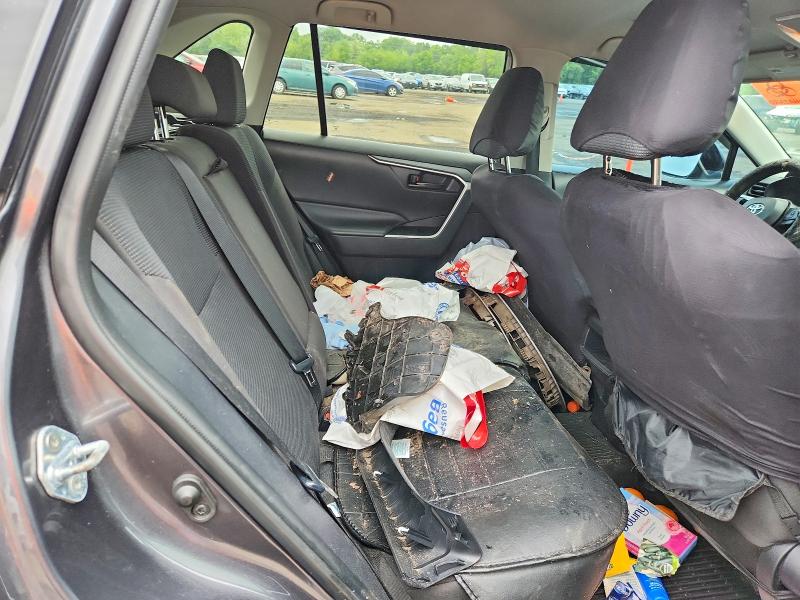 Photo 11 from auction – 2020 TOYOTA RAV4 with VIN 2T3F1RFV8LC120127
