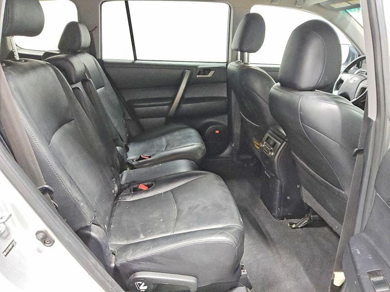 Photo 11 from auction – 2009 TOYOTA HIGHLANDER with VIN JTEES43AX92111857