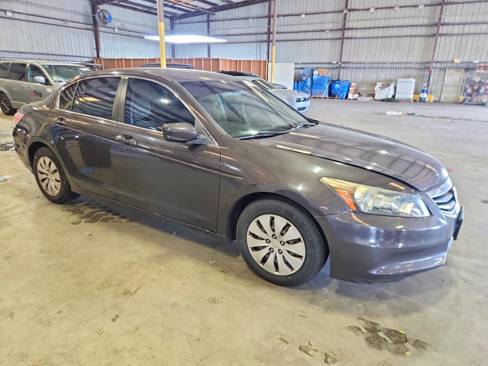 Photo 4 from auction – 2012 HONDA ACCORD with VIN 1HGCP2F30CA125358